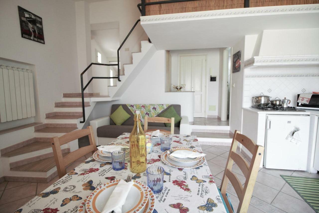 Holidaycasa Romano - Vacanza Nel Cuore Di Sperlonga Exterior photo